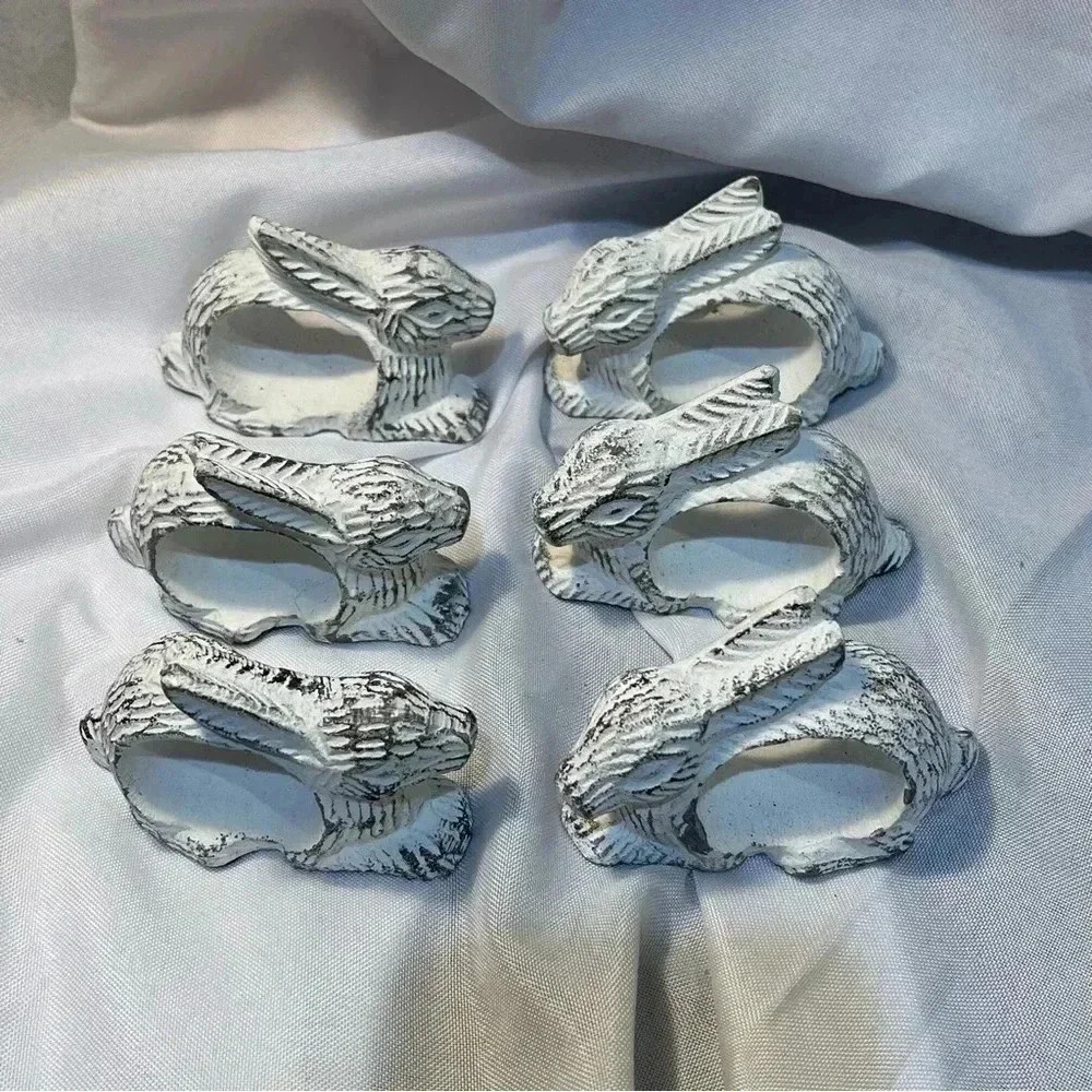 Vintage White Distressed Metal Bunny Napkin Rings